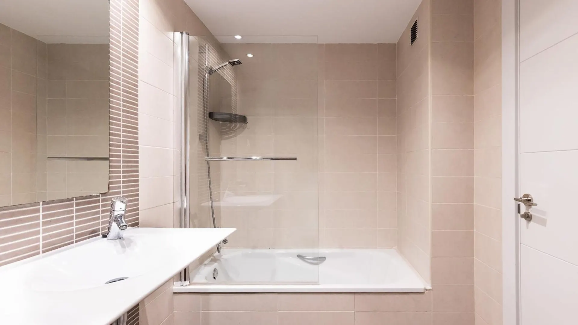 Reial By Tarragonadays Apartment